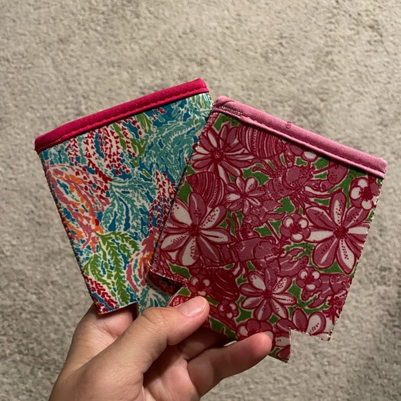 Lilly Pultizer coozie accessory - Picture 2 of 2
